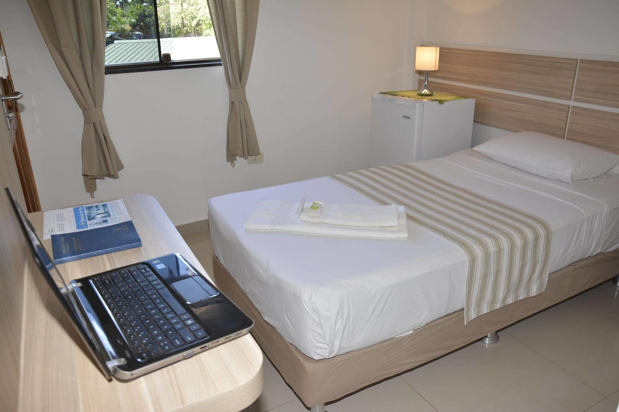 Hotel Salzburgo Ciudad del Este Dış mekan fotoğraf