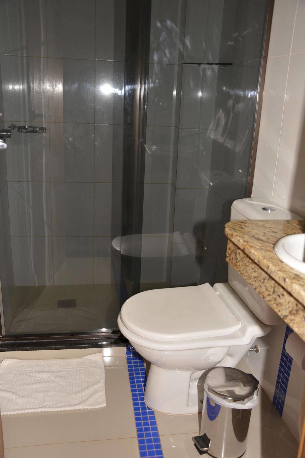 Hotel Salzburgo Ciudad del Este Dış mekan fotoğraf