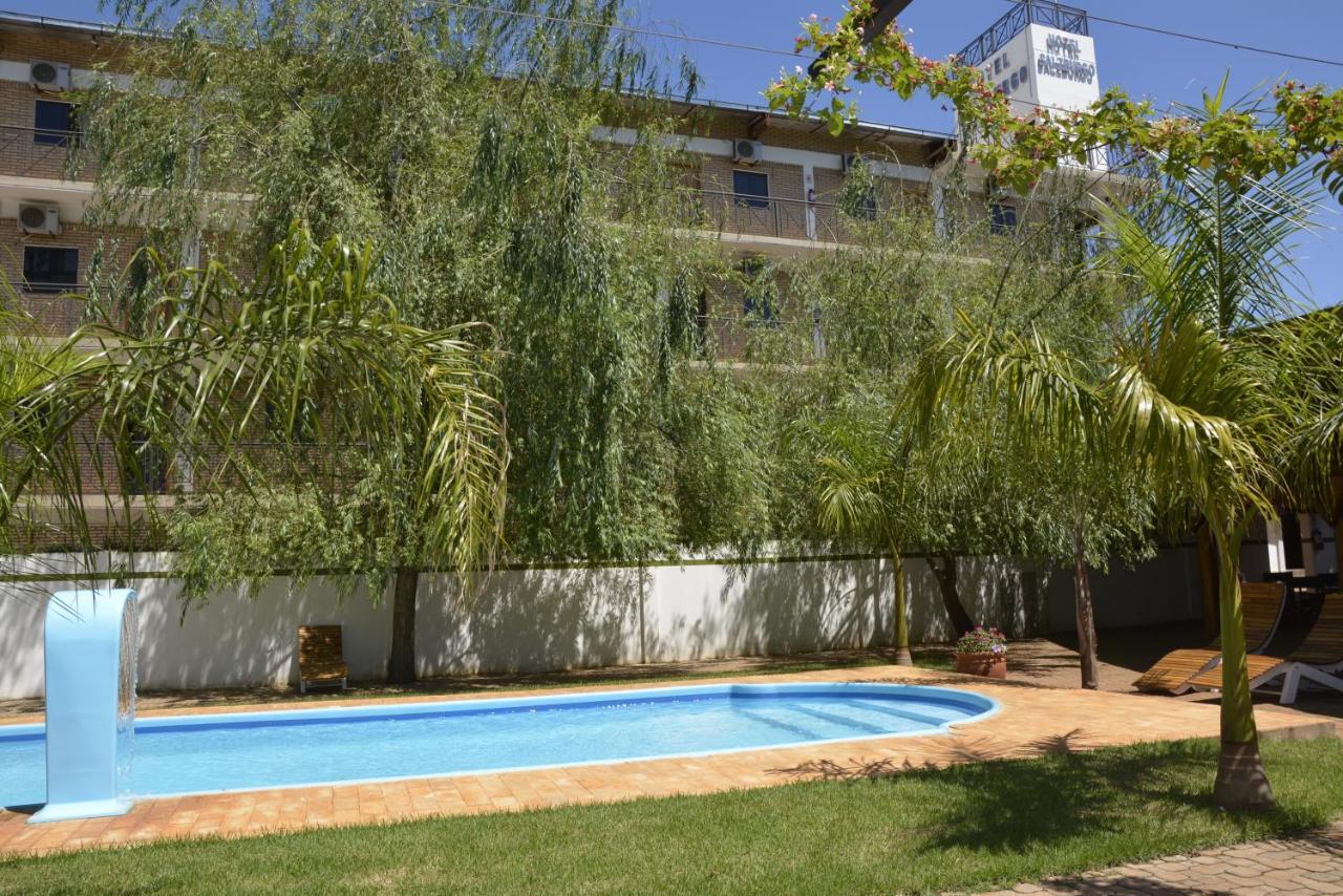 Hotel Salzburgo Ciudad del Este Dış mekan fotoğraf