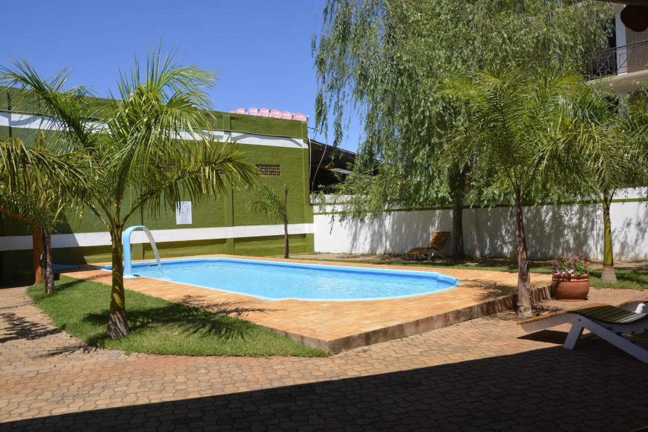 Hotel Salzburgo Ciudad del Este Dış mekan fotoğraf